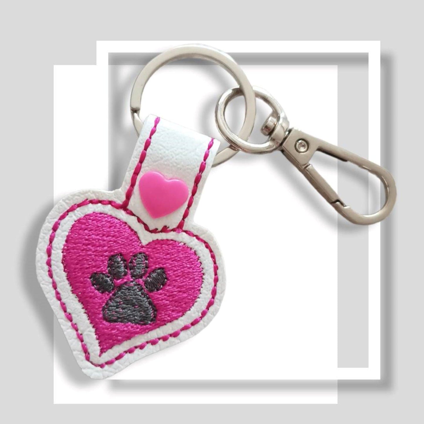 READY TO POST - cute paw heart key chains, with colour options, made in Australia - Lil-aiges Creations - Quality Australian-made Gifts